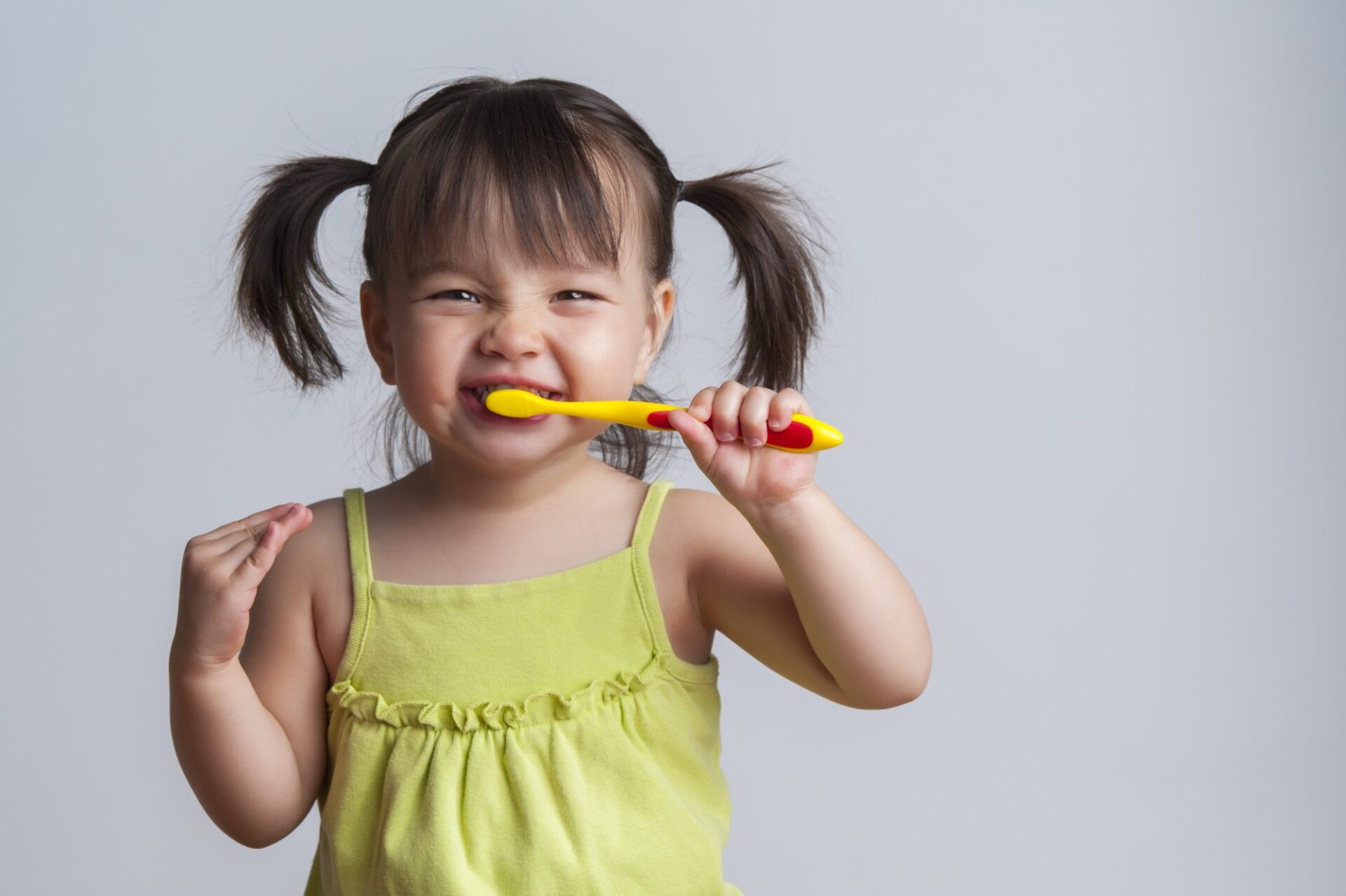 Building Healthy Smiles: Dental Care Tips for the Toddler Years
