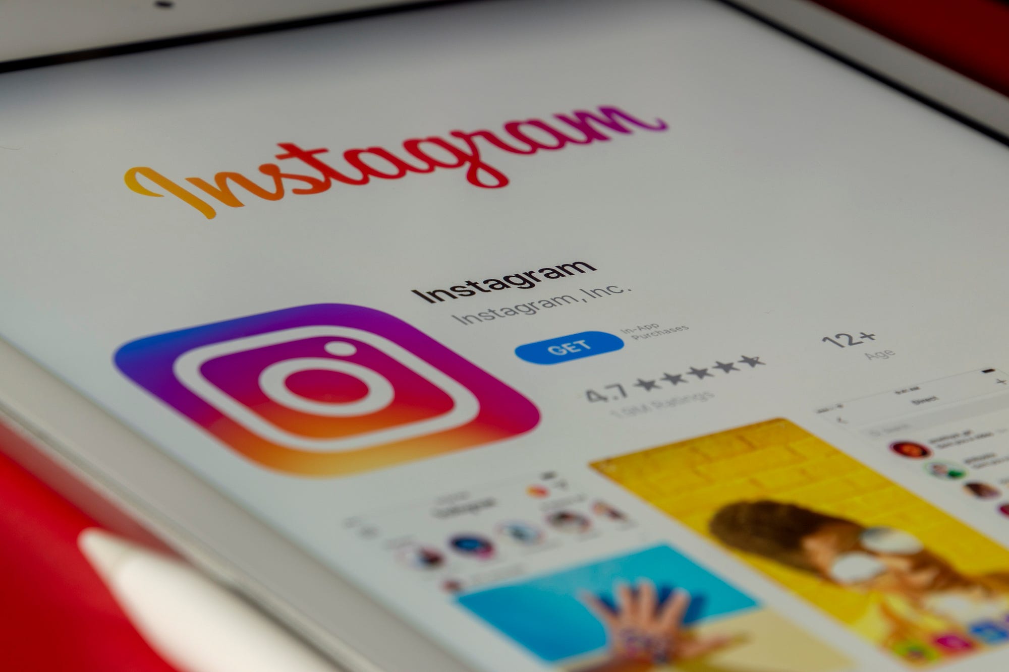 Leveraging Instagram for Sustainable Income: Opportunities and Strategies